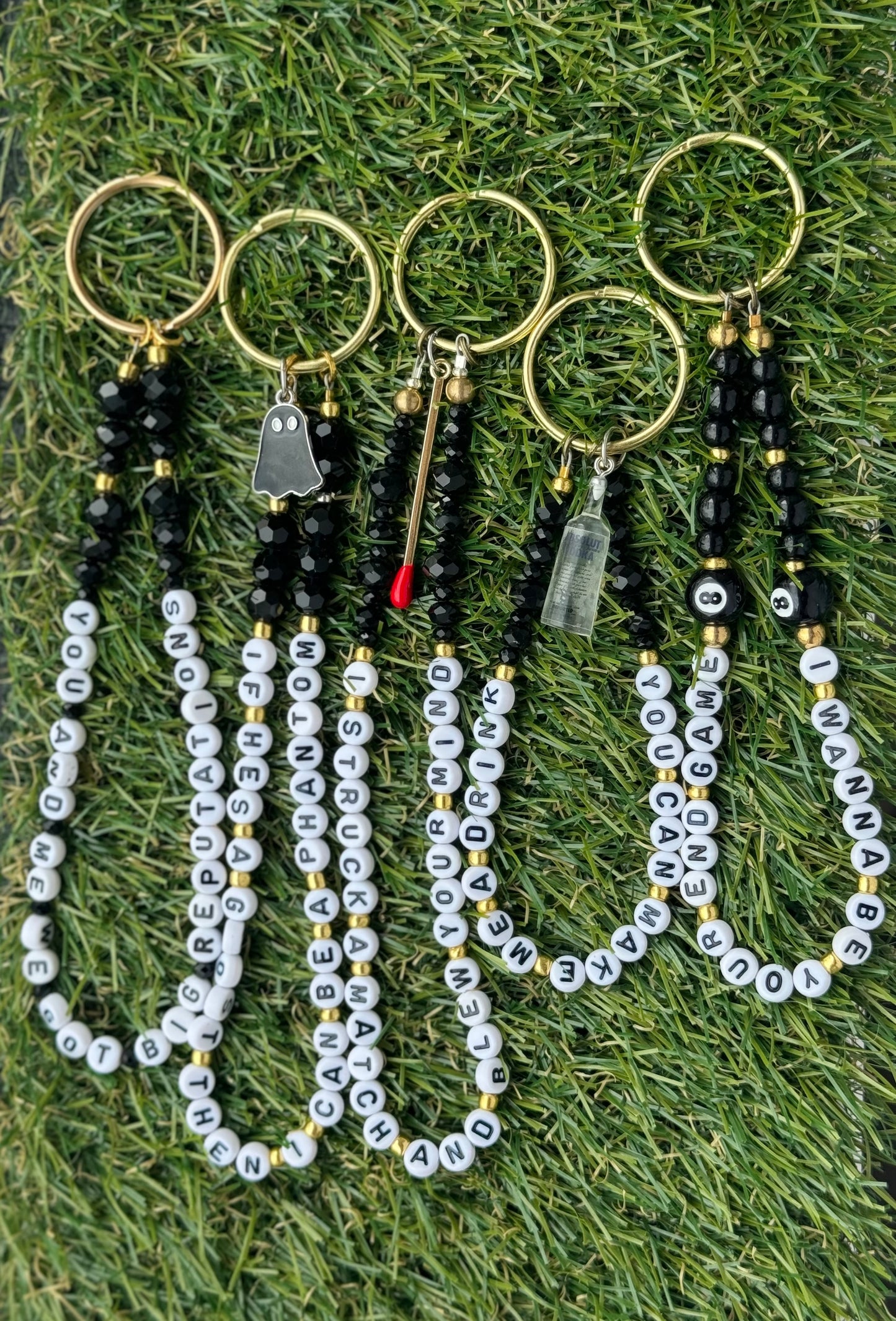 Reputation Lyric Keychain – Taylor Swift-Inspired Accessory
